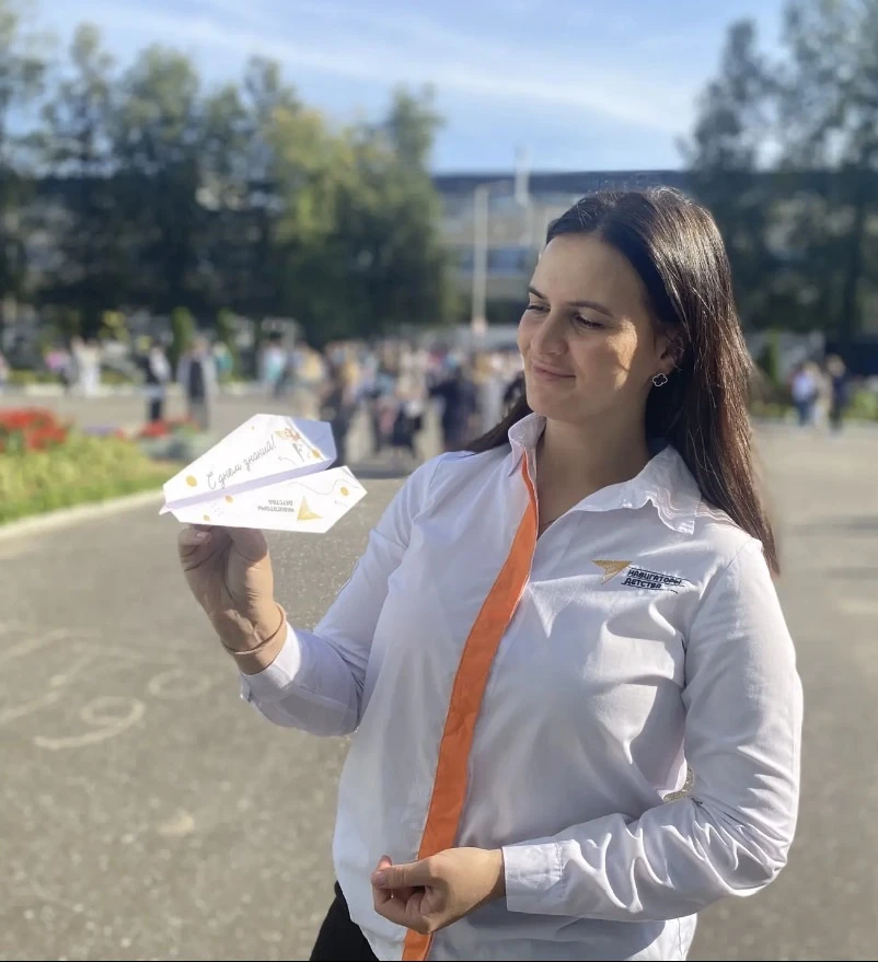 Дорогие родители! 🤗  Хотите, чтобы ваш ребёнок не пропустил ни одного яркого события и перспективног