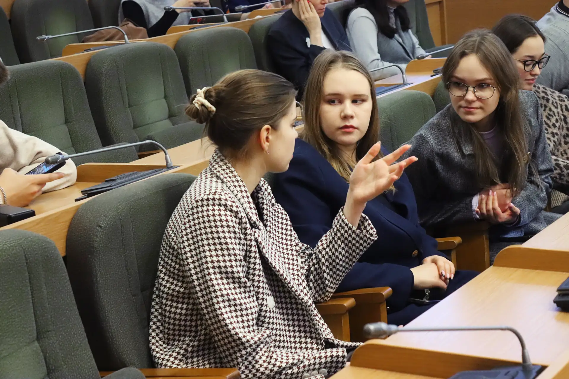 📢 Студенты института дефектологического образования и реабилитации — участники расширенного собрания