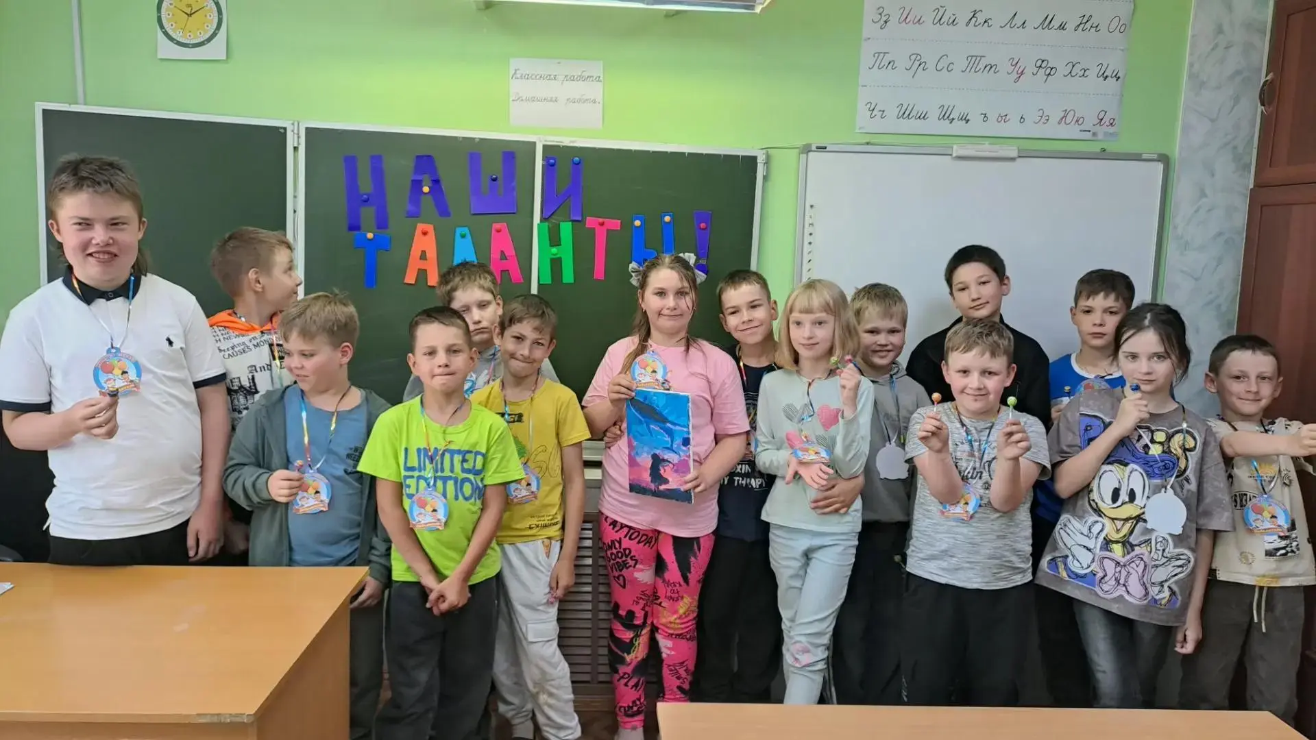 Солнце, лето, детский смех, каникулы – это самая любимая пора всех школьников. Незаметн...