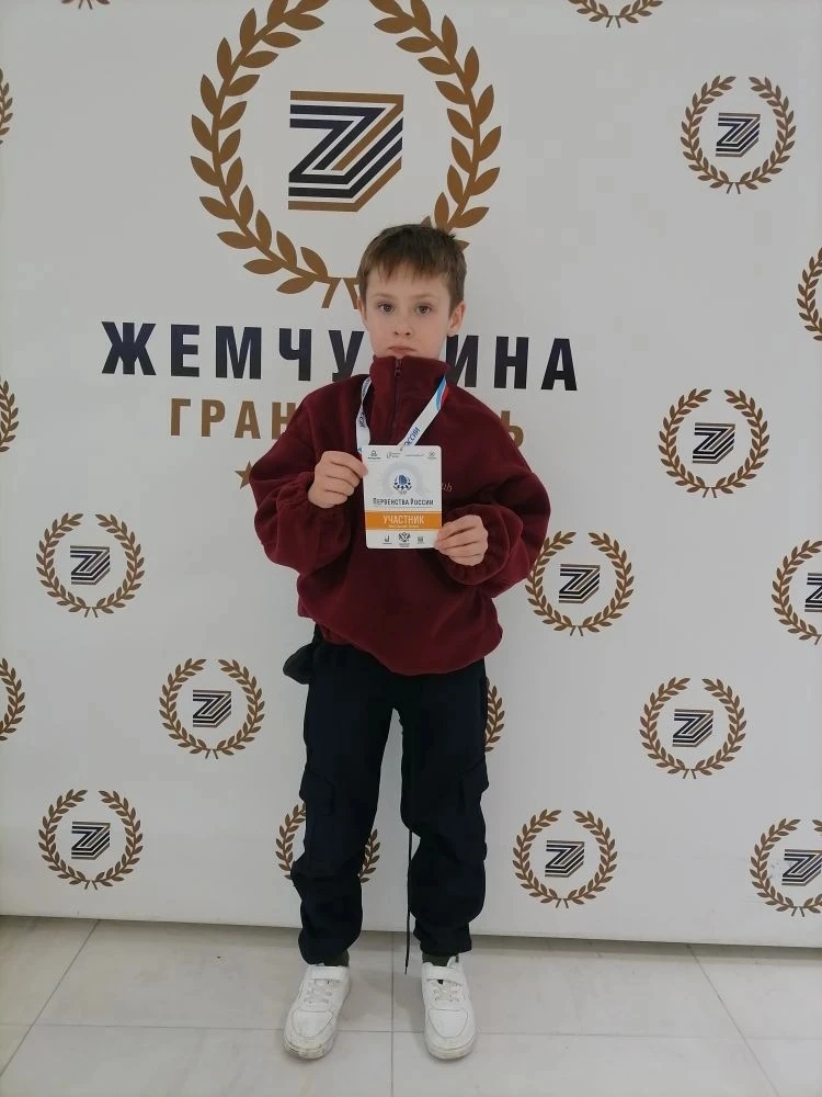 В Детских первенствах России по блицу, которые проходят сегодня в сочинском Гранд Отеле...