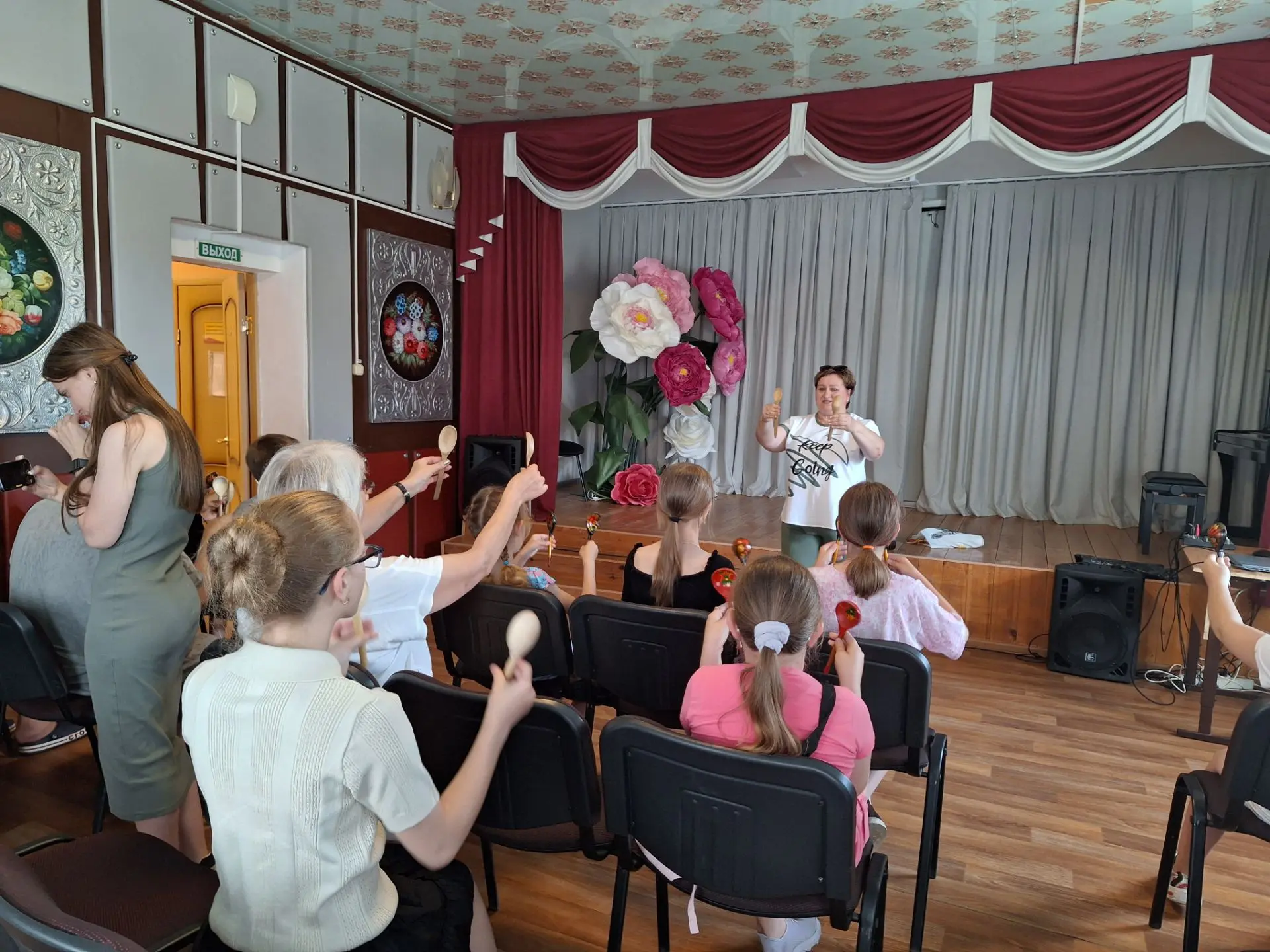 🌟Сегодня в музыкальной гостиной Горшеченской детской школе искусств было весело. 
🌞Отдыхающие летн
