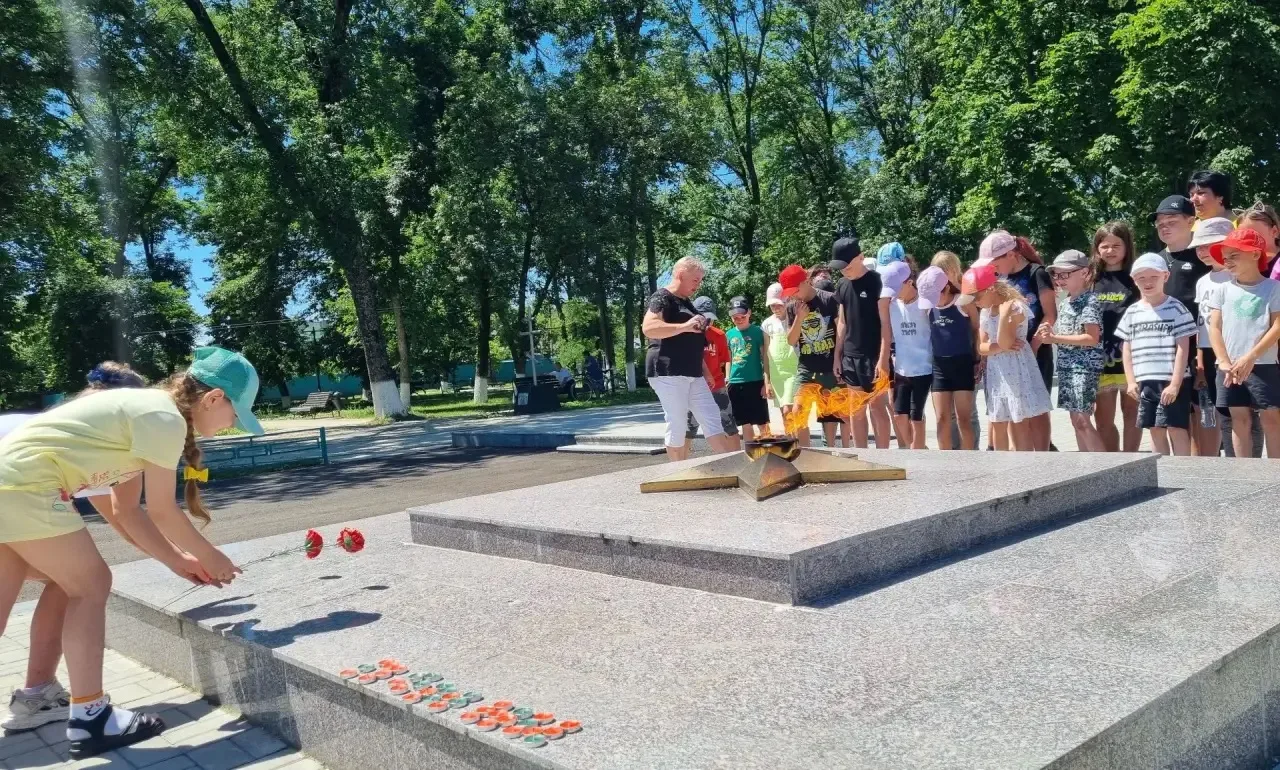 В лагере дневного пребывания «Солнышко» прошло трогательное и важное мероприятие «Свеча...