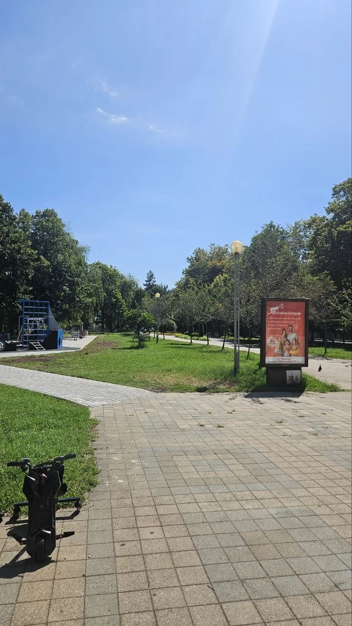🌿 В Туапсе деревьев в русле реки уже больше, чем в сквере?

Известный эколог Евгений Витишко опубли