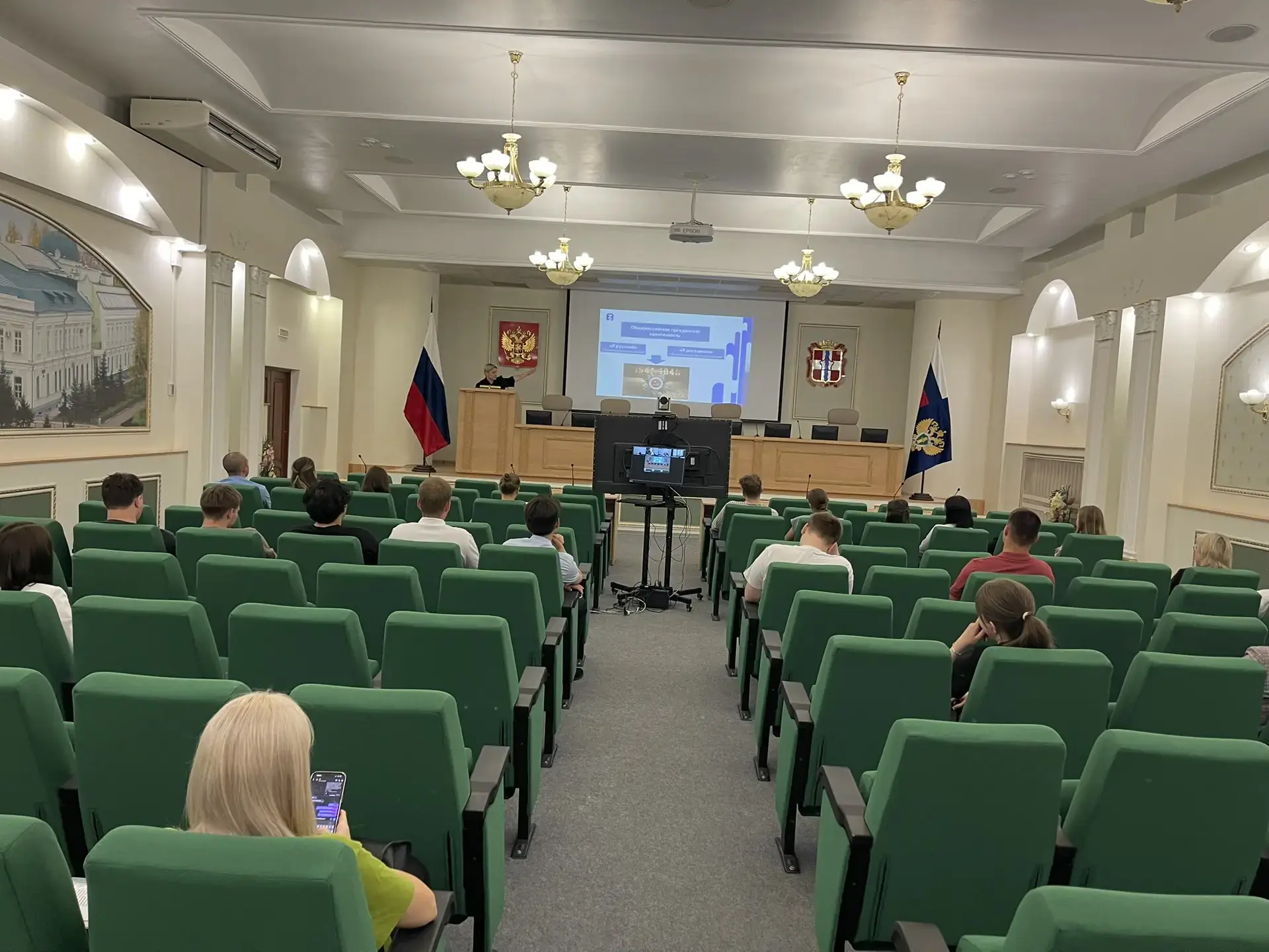 Прокуратурой Омской области во взаимодействии с Российским обществом «Знание» проведено патриотическ