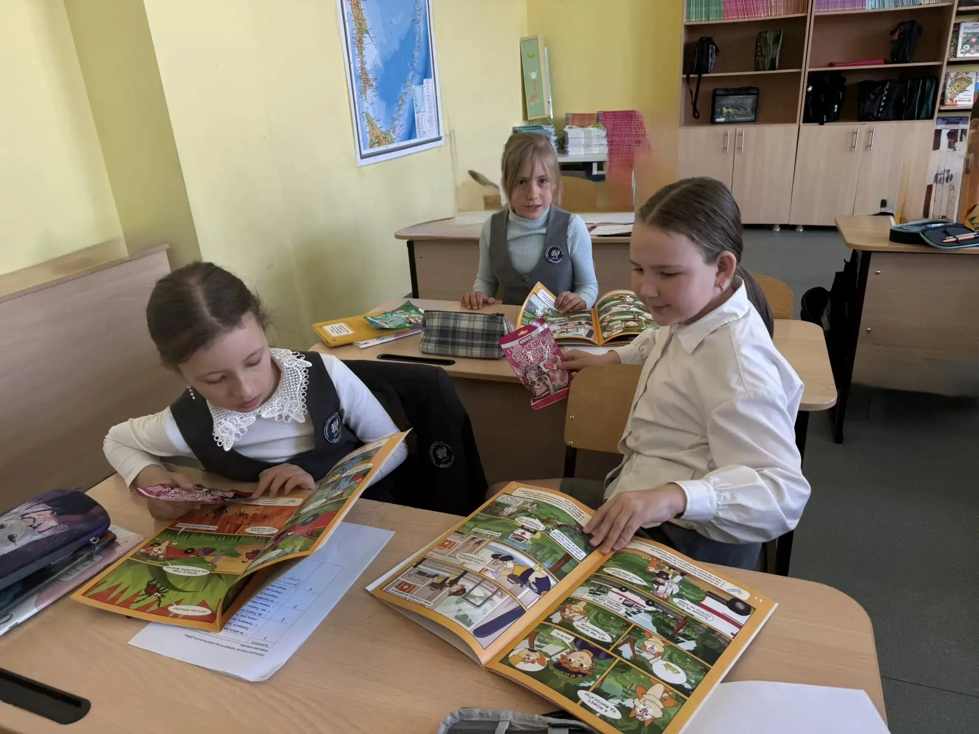 ✨ Лето близко — пора вспомнить о безопасности!  🌞 В преддверии летних каникул компания «Сахалинская 
