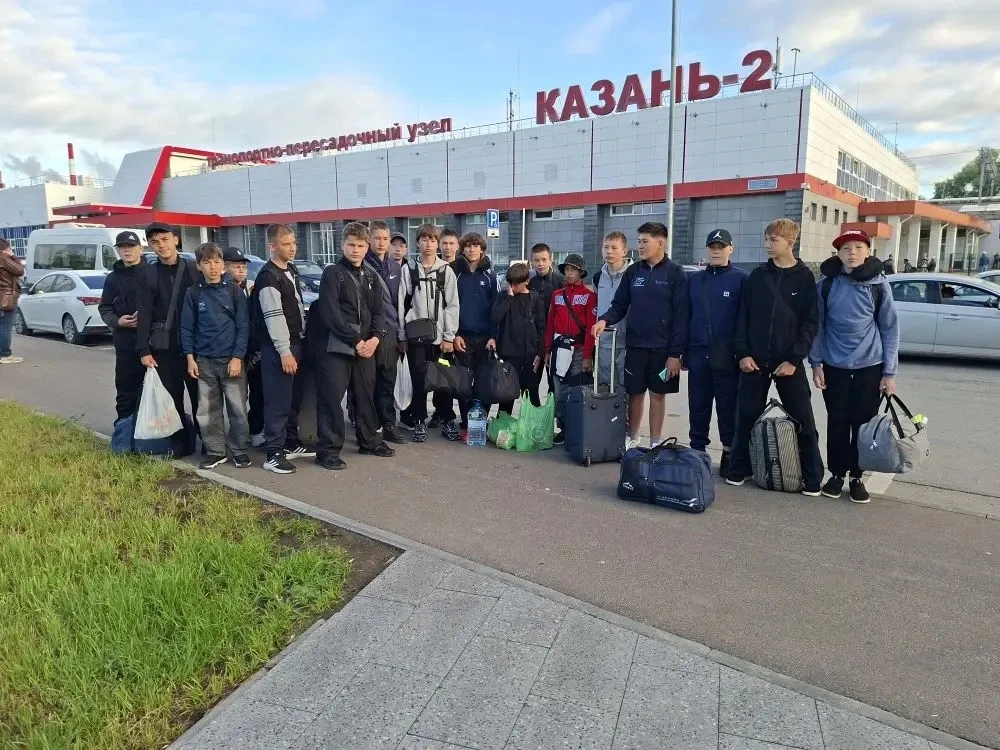 🏉 А тем временем наши ученики Ермаков Денис и Исаев Артём прилетели в Казань!
