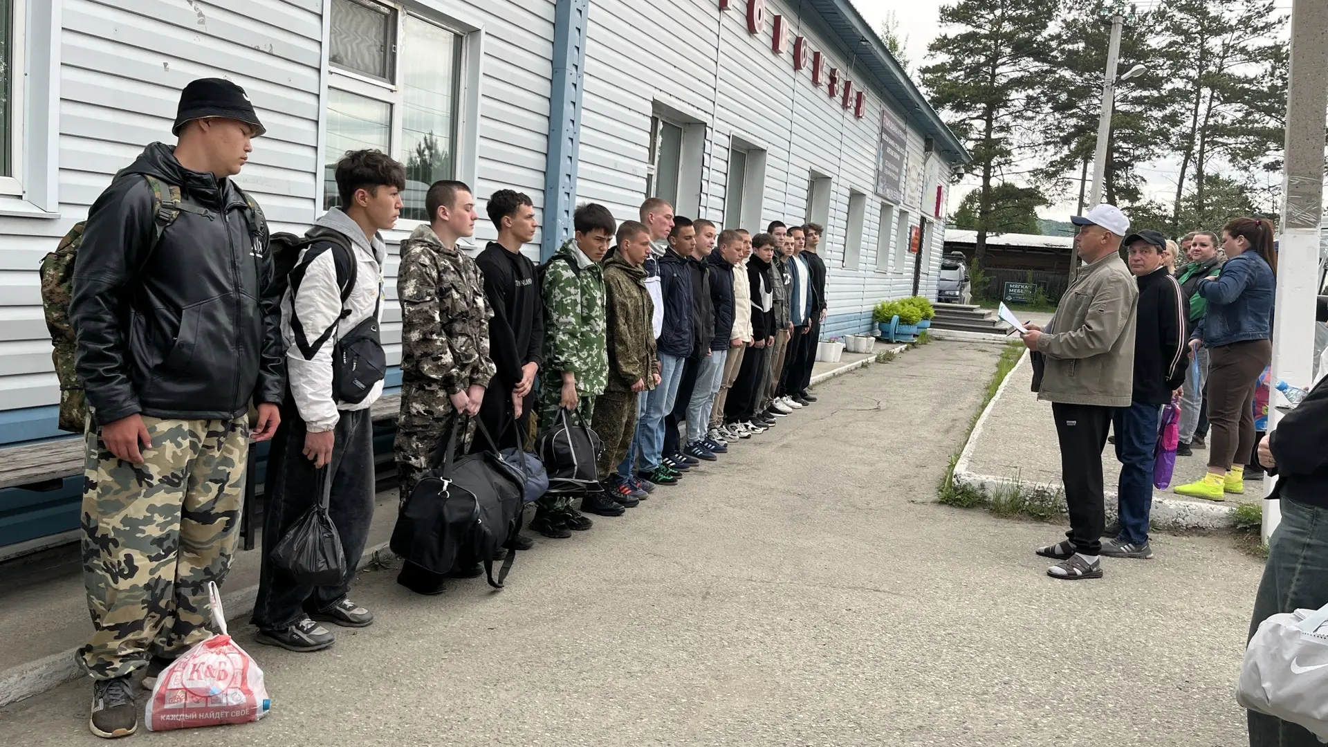 С 1 по 5 июня на базе регионального центра подготовки граждан Российской Федерации к во...