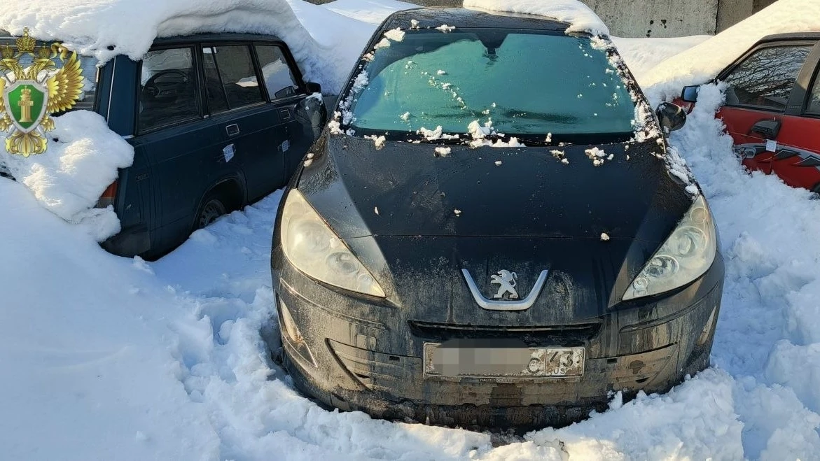 У жителя Мурашей конфисковали автомобиль за пьяную езду