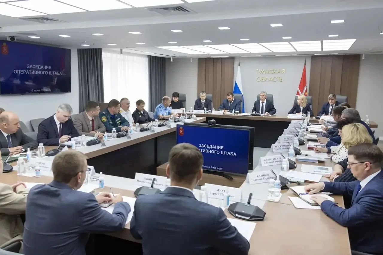 Провел заседание оперативного штаба

Заслушал доклады о ходе устранения последствий атаки украинск