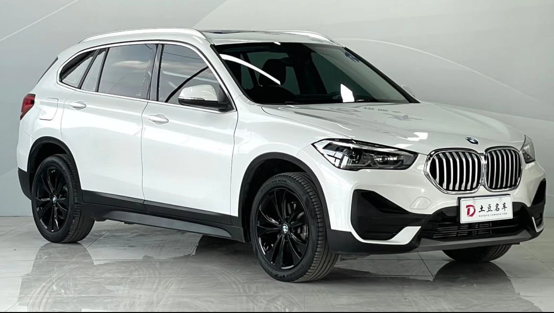 🔥В ПРОДАЖЕ🔥
BMW X1 sDrive20Li Fashion Edition 2021 года 

-  Объём: 1.5 литра, бензин   
-  Привод