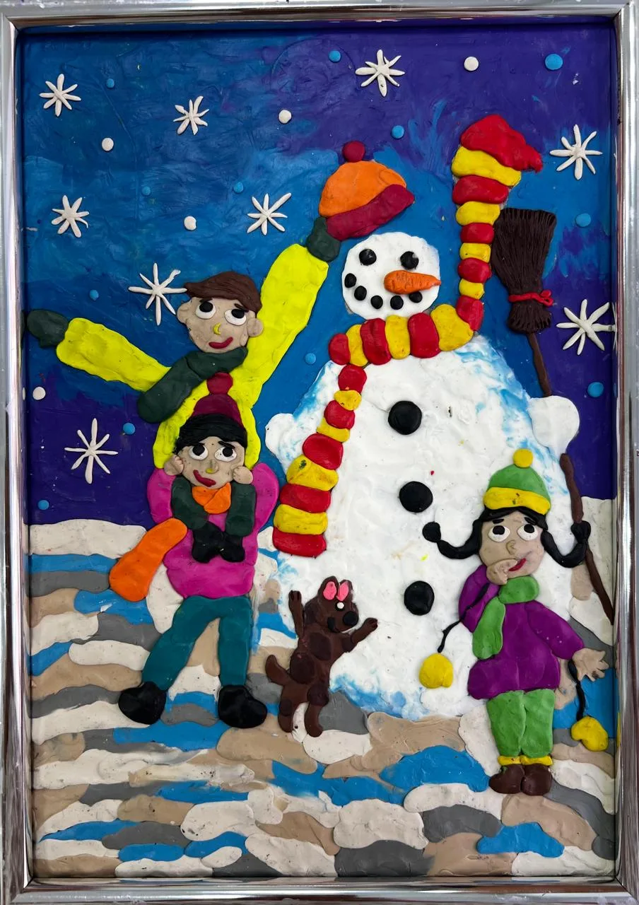 🎨 Выставка детских работ "Новогодние истории"🎄