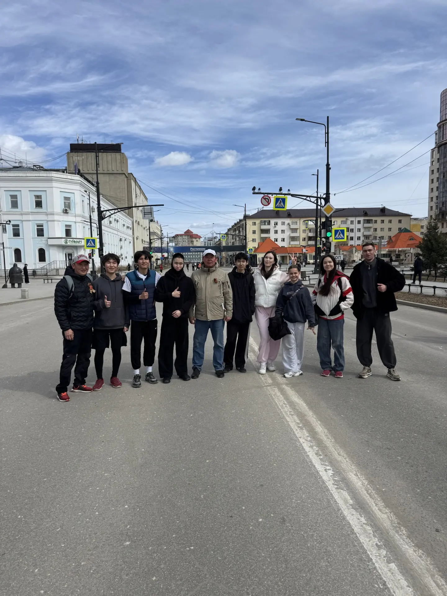 Традиционная легкоатлетическая эстафета на призы газеты «Якутия», команда нашей школы.