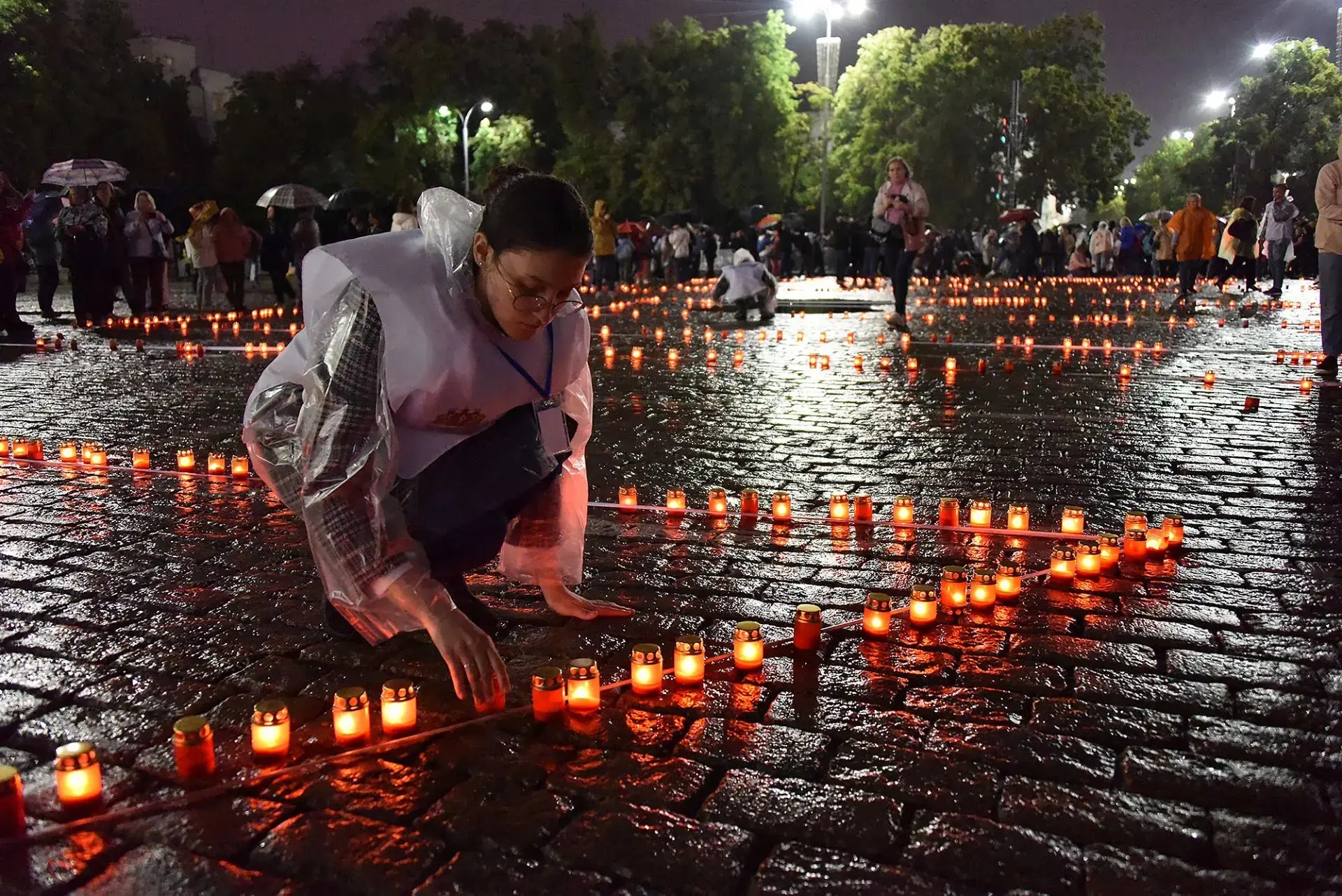 АКЦИЯ СВЕЧА ПАМЯТИ
в Екатеринбурге 

Сегодня, 21 июня в 21:00 состоится мемориальная гражданская акц
