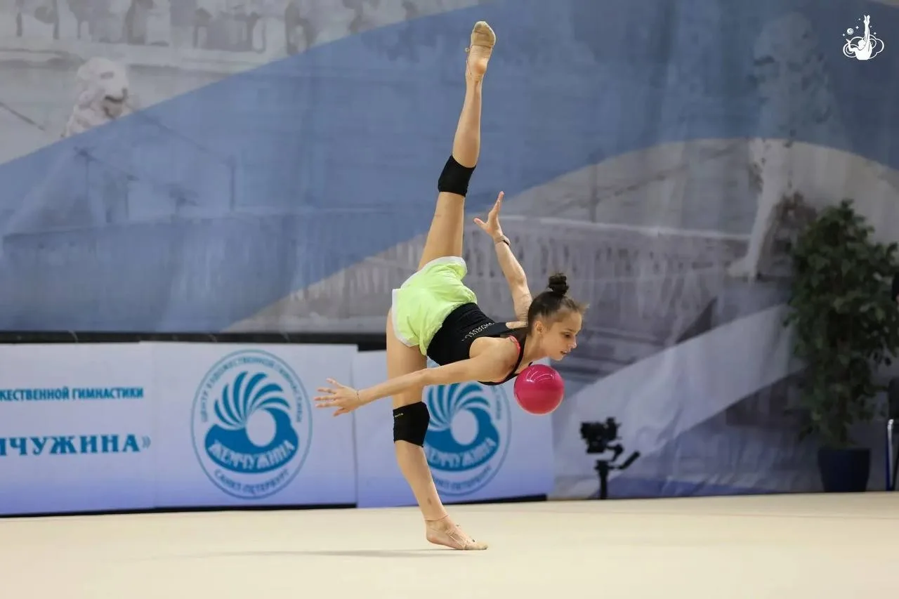 Мария Борисова готовится к ЧМ в Санкт-Петербурге 

RG sport | Мы в MAX
