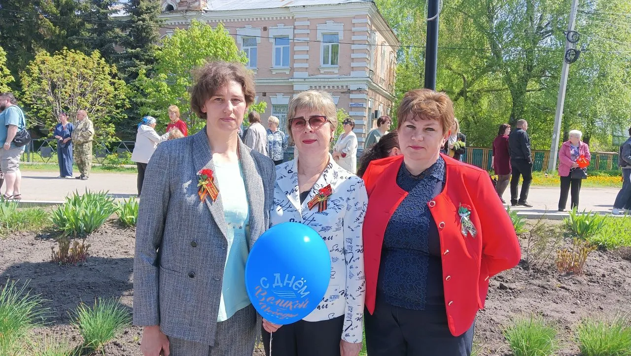 Сегодня, 9 мая, в селе Малая Сердоба, у памятника малосердобинцам, погибшим в годы Вели...