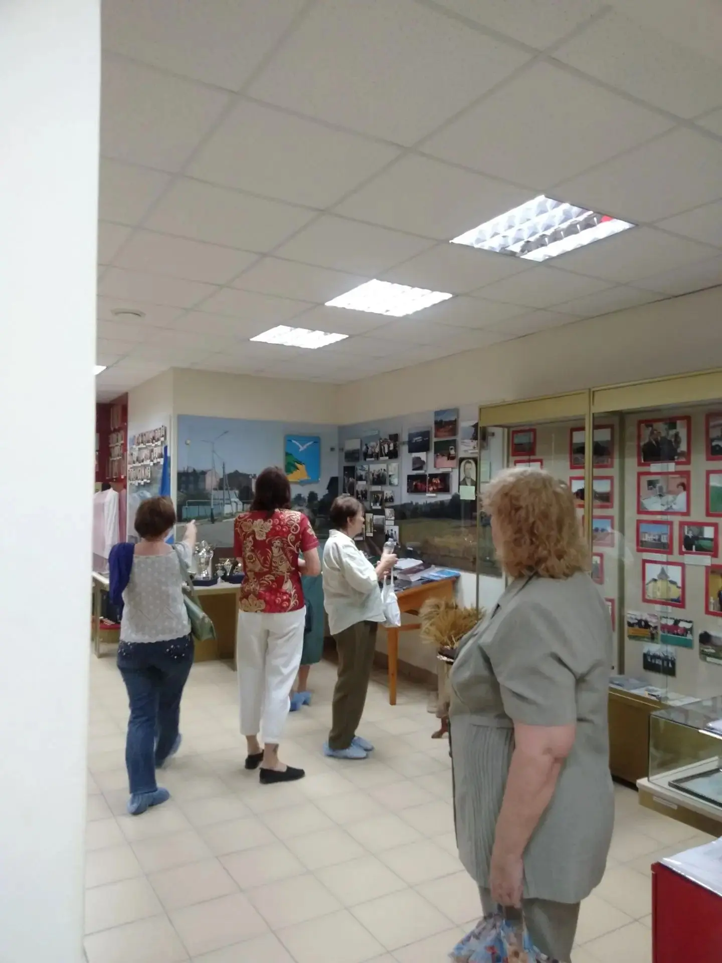 Для отдыхающих АНО «Камские Зори» в краеведческом музее прошла тематическая экскурсия «...