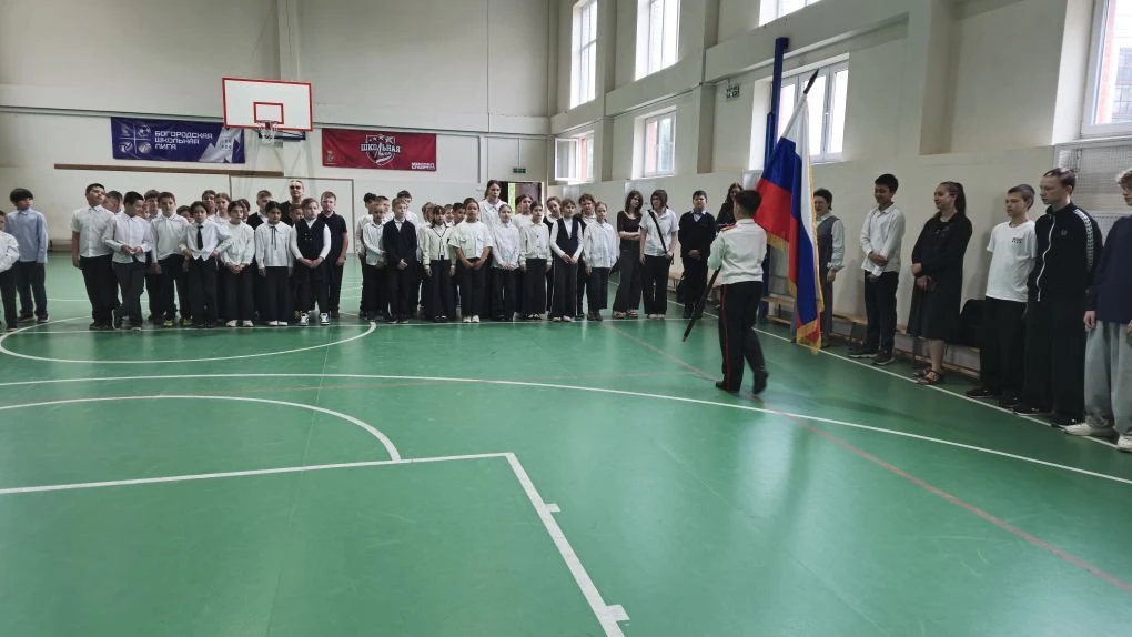 25 мая традиционно прошла торжественная линейка, посвящённая Дню славянской письменности и культуры 