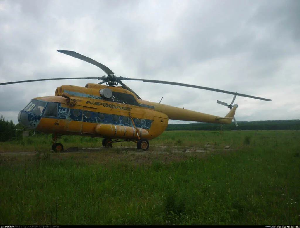26 августа 1976 года экипаж вертолета Ми-8 (СССР-25928) из 331-го летного отряда выполн...