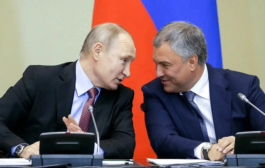 🇷🇺 "Путин спас Россию от разрушения": Володин поздравил президента с днём рождения