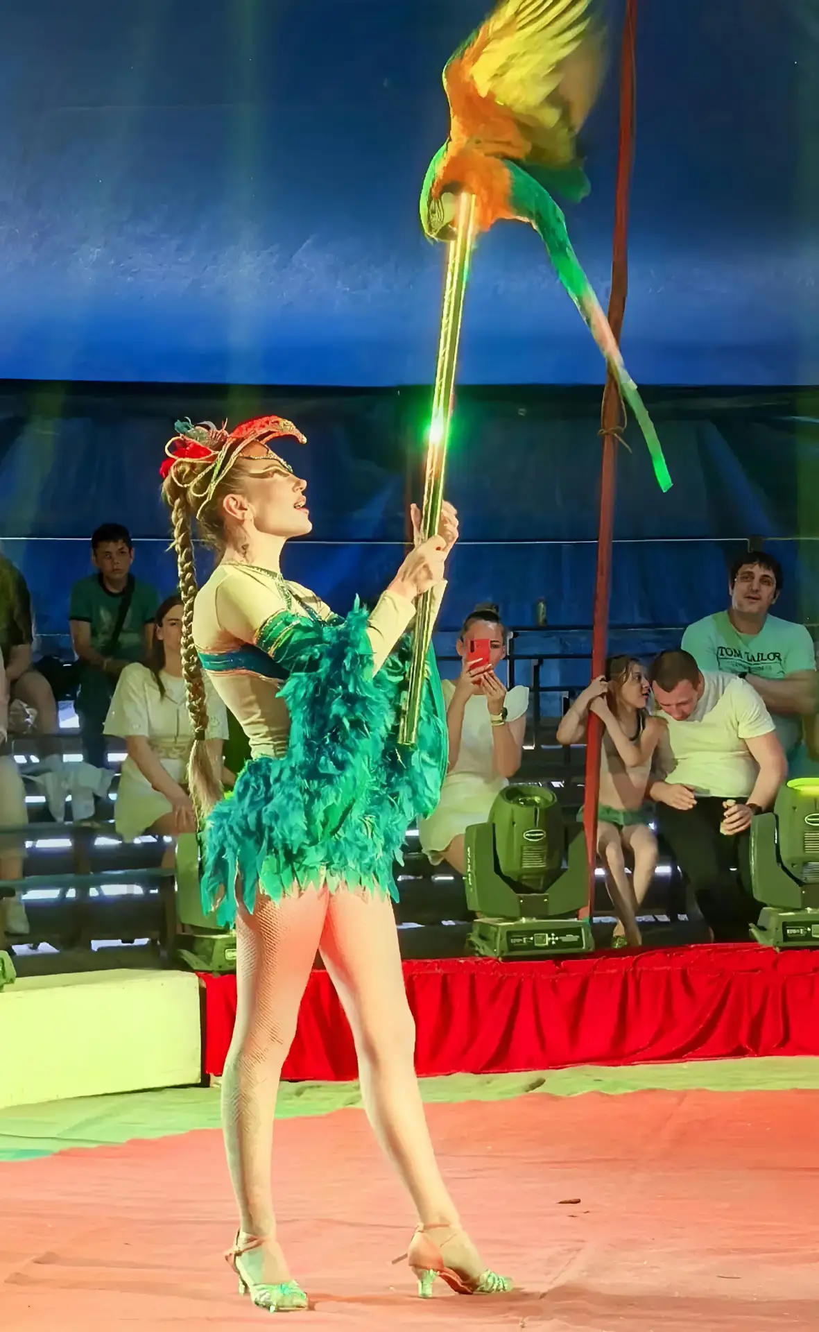 🎪 Цирк Прутковских в Красном! Программа «Хищник»: ждите сюрпризов

2 июля в нашем Центре культуры с