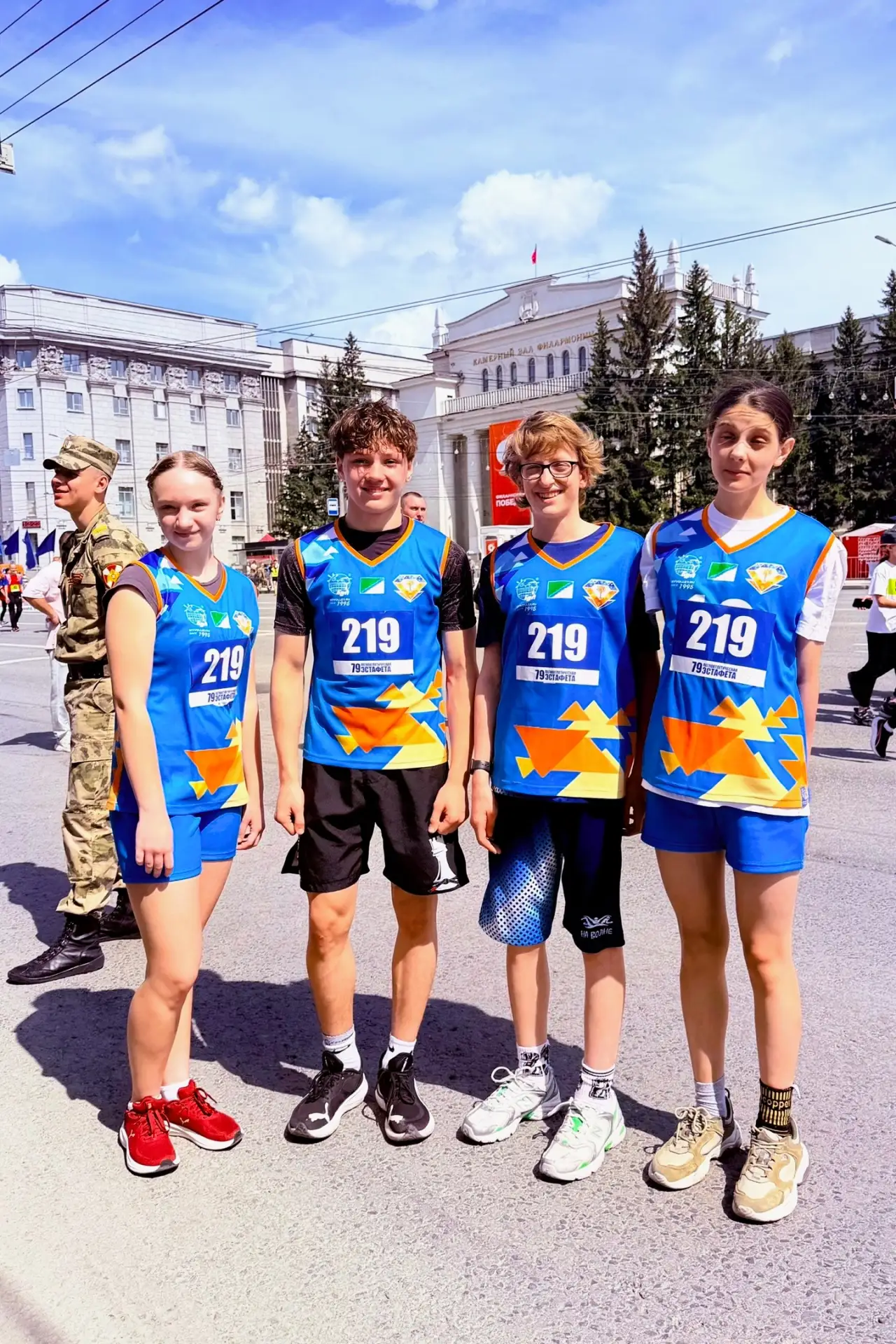 🏃‍♀️НА СТАРТЕ — КОМАНДА, НА ФИНИШЕ — ГОРДОСТЬ! 🏃‍♂️  9 мая на площади Ленина состоялась ежегодная ле