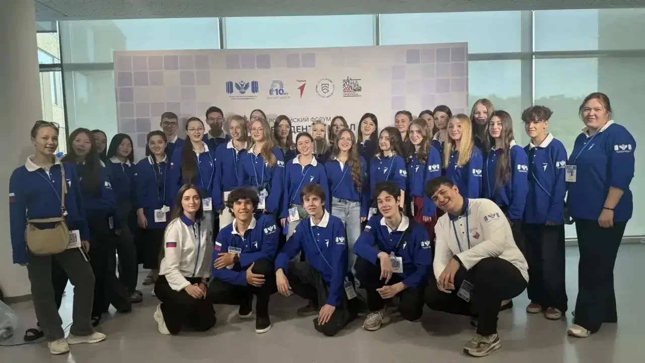 🤩Наш президент в числе лучших! 🤩

✔️Ученица 10 класса Кира Виноградова достойно представила нашу ш