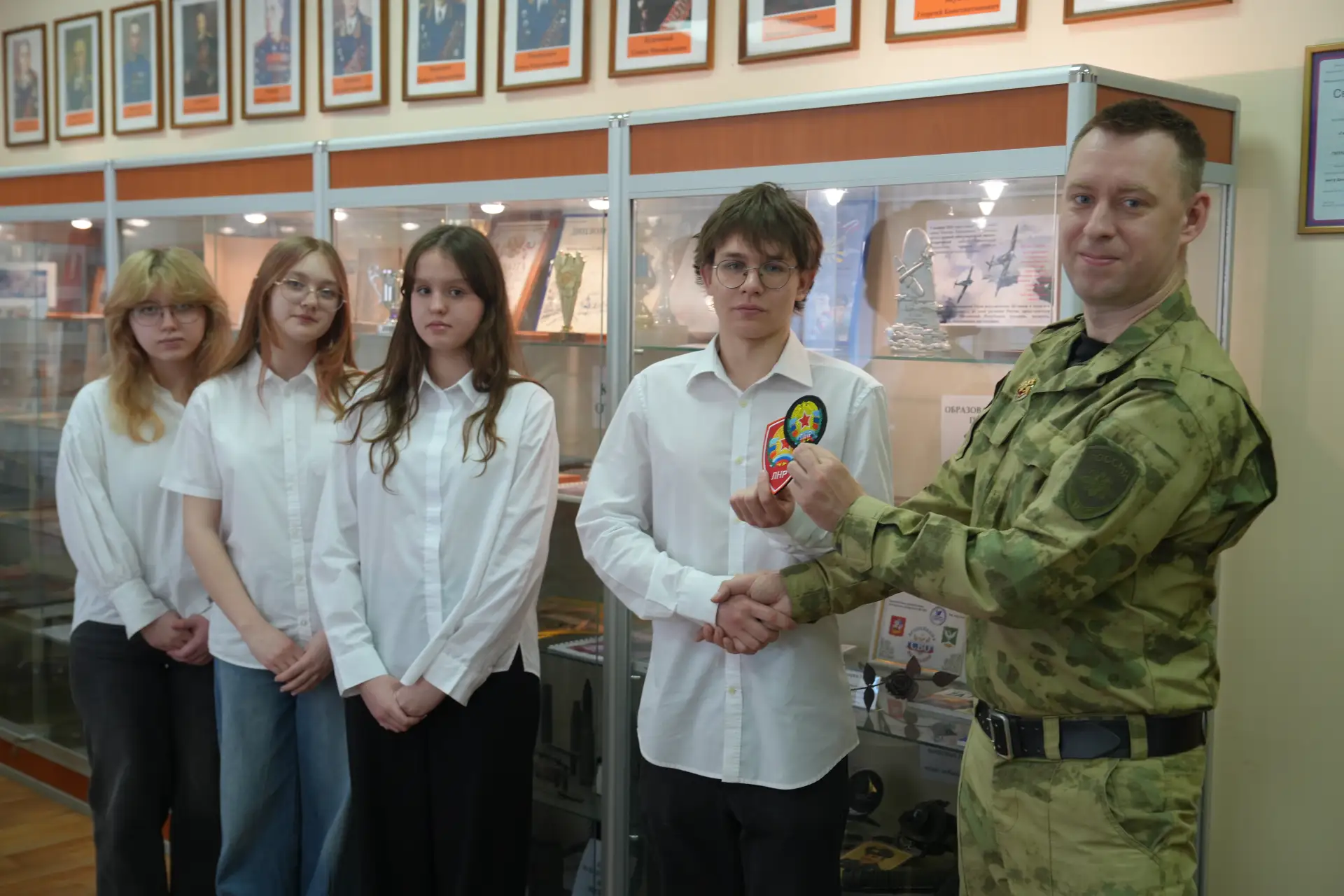 🎖 ВСТРЕЧА С ГЕРОЕМ В НАШЕЙ ШКОЛЕ 🎖  🇷🇺 Наша Школа активно участвует во Всероссийской акции «Письма д
