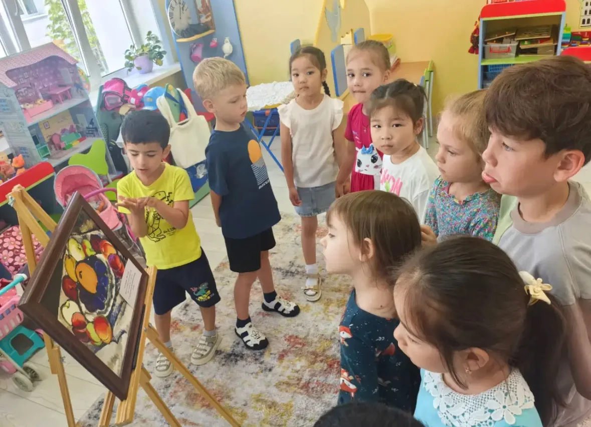 🎉 День искусства и живописи в группе № 07 «Звёздочка»! 🎉

Ребята познакомились с удивительным жанр