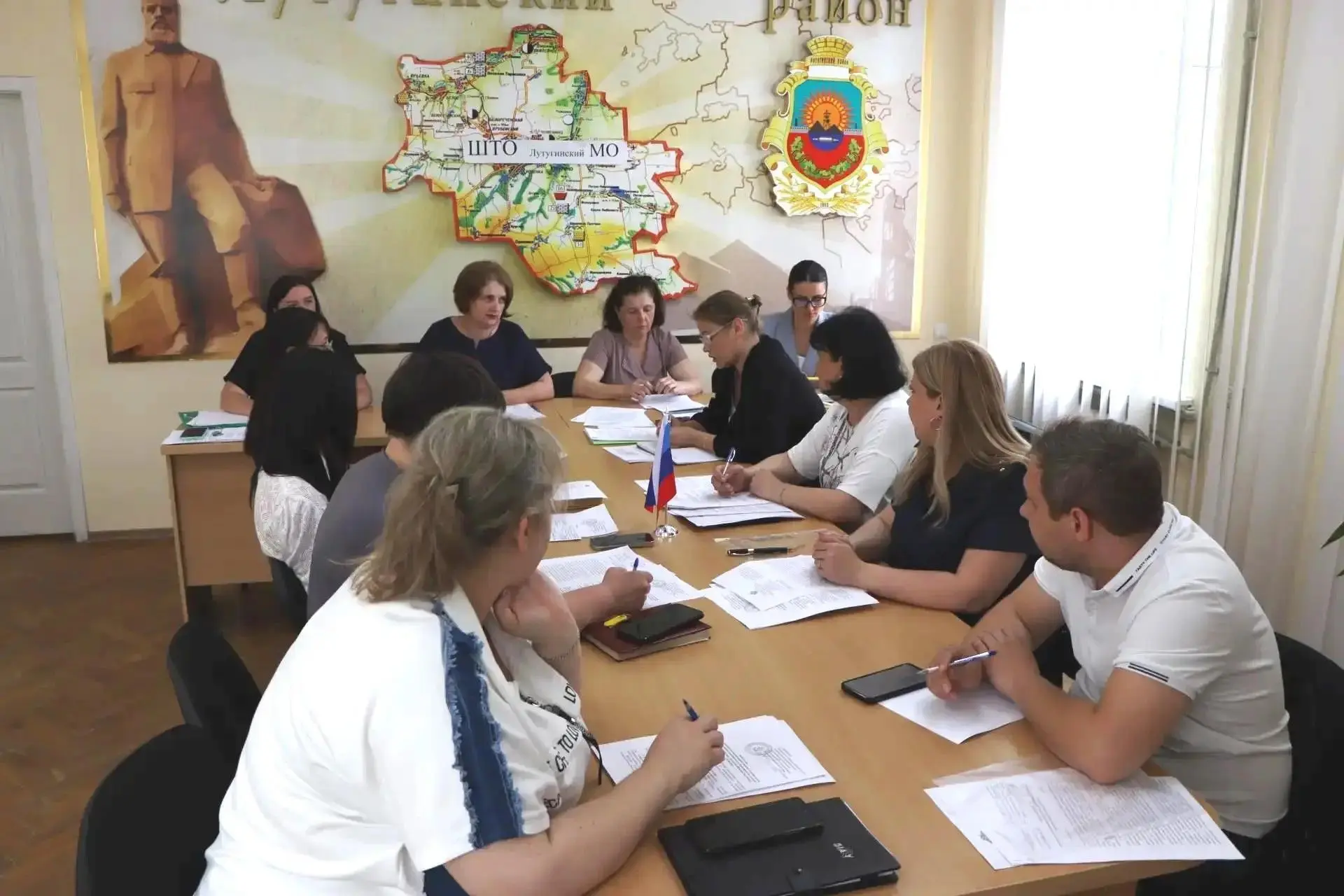 Сотрудники Лутугинского филиала УИИ республиканского УФСИН приняли участие в рабочем совещании
 
На 