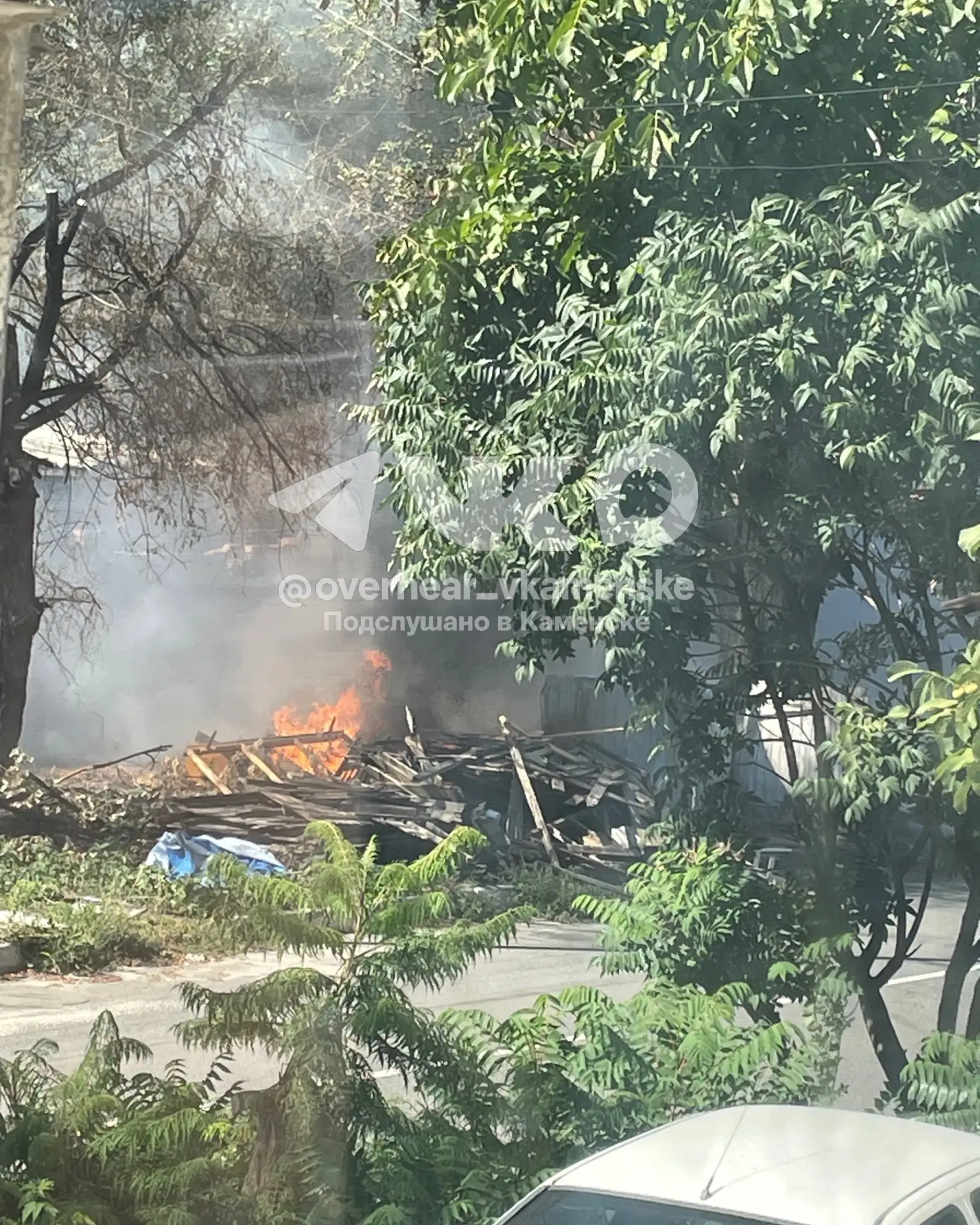 🔥 "Сегодня случился пожар на мусорке в переулке Крупской, д. 14" — сообщил подписчик ПвК.