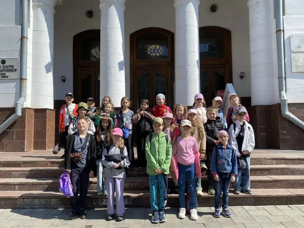 Вчера, 2 июня, выдался по-настоящему выездной день в нашем лагере. После сытного и вкус...