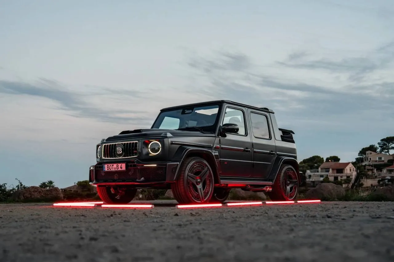 Brabus выкатил Гелик БЕЗ КРЫШИ — 900 Rocket Cabrio — четырёхдверный кабриолет на 900 сил.