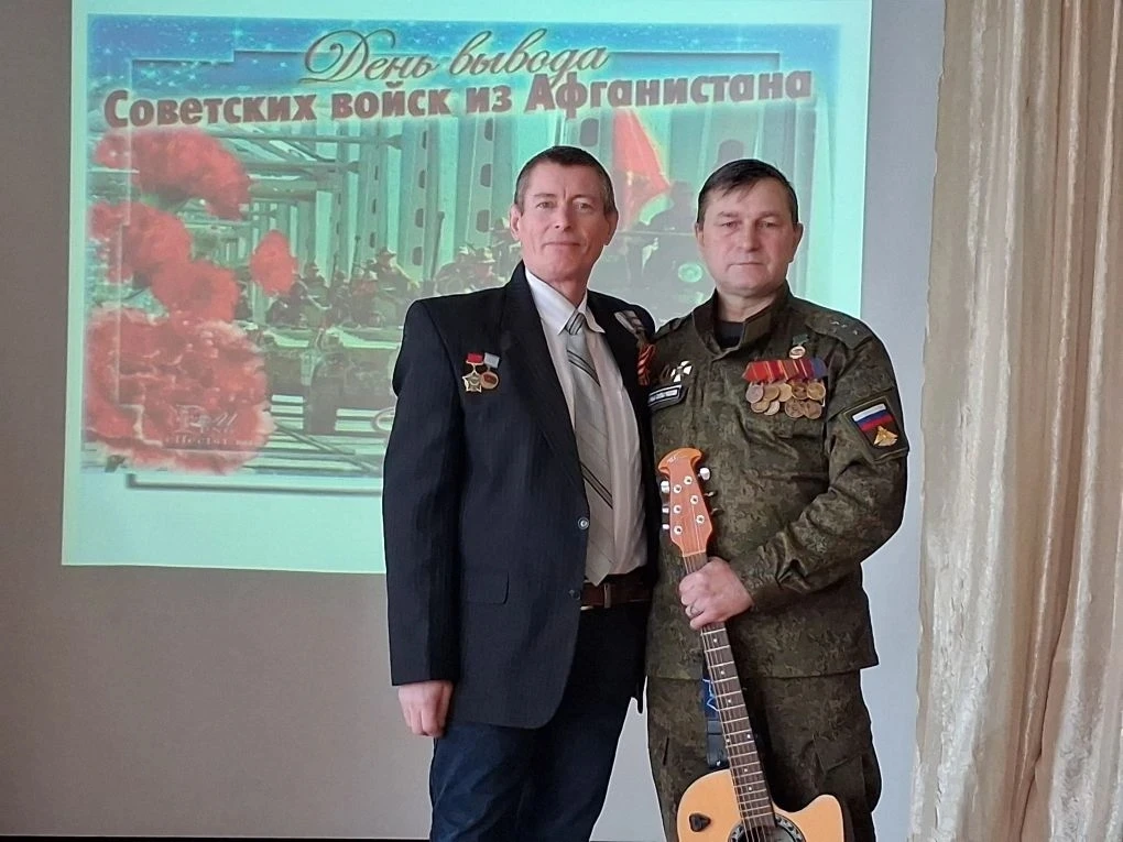 Живая память: в школе прошла встреча с ветеранами боевых действий в Афганистане  15 февраля — особен