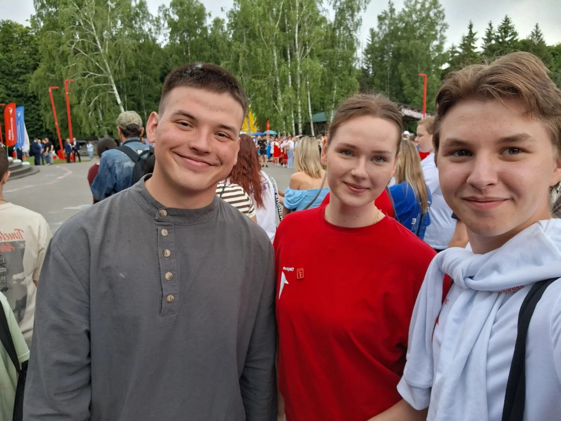 🚀 Шаг в будущее вместе с Первыми!

🌟 Активисты «Движения Первых» Сергей Коростелев и Василиса Бирю