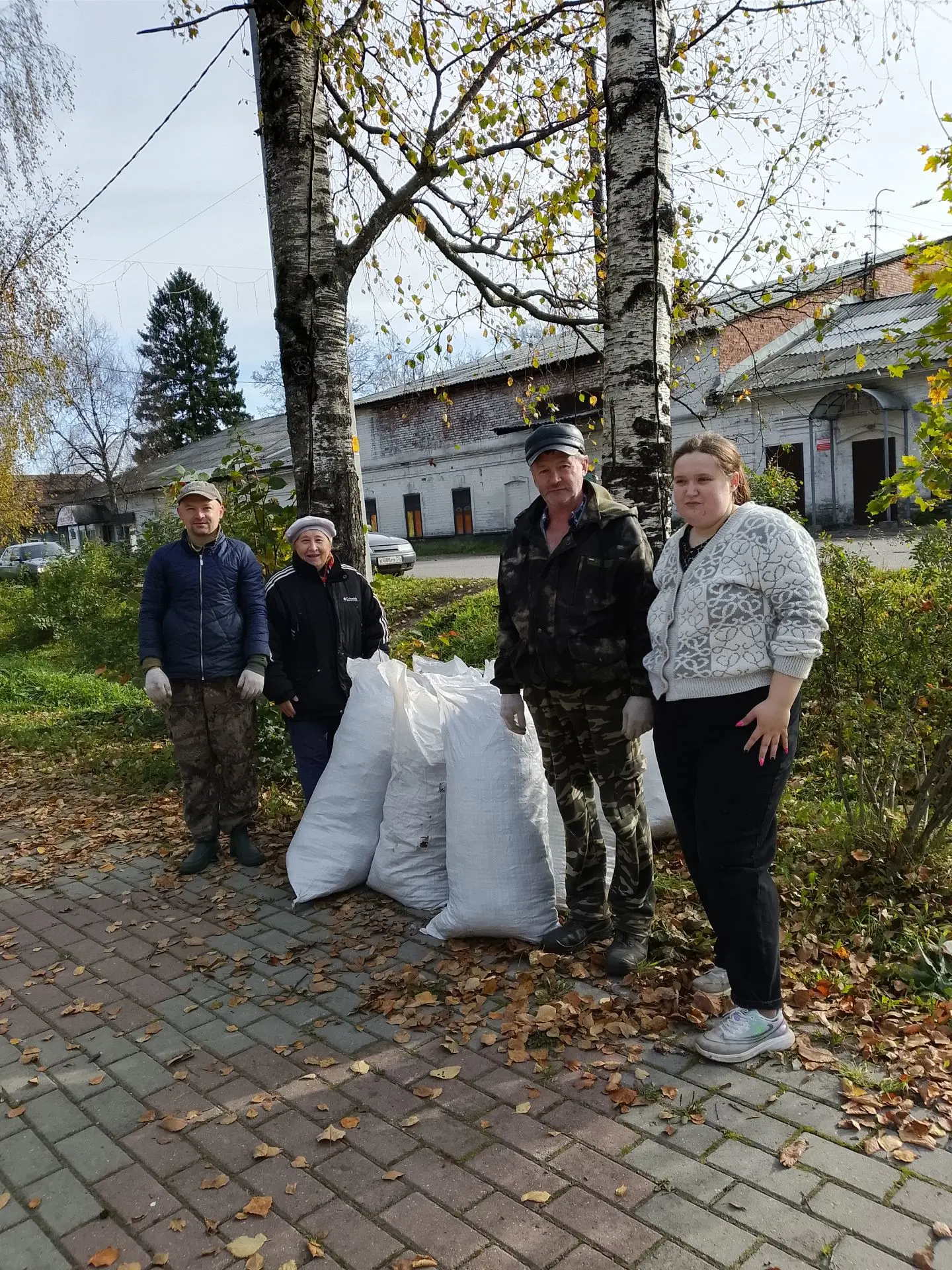 Есть такое слово — субботник!🍁