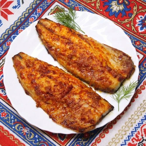 ДУМАЛИ, СКУМБРИЯ ТОЛЬКО ДЛЯ ЗАСОЛКИ? НИКОГДА! ЗАПЕКИТЕ ЕЁ ПО ЭТОМУ РЕЦЕПТУ — ЧЕСНОЧНЫЙ ...