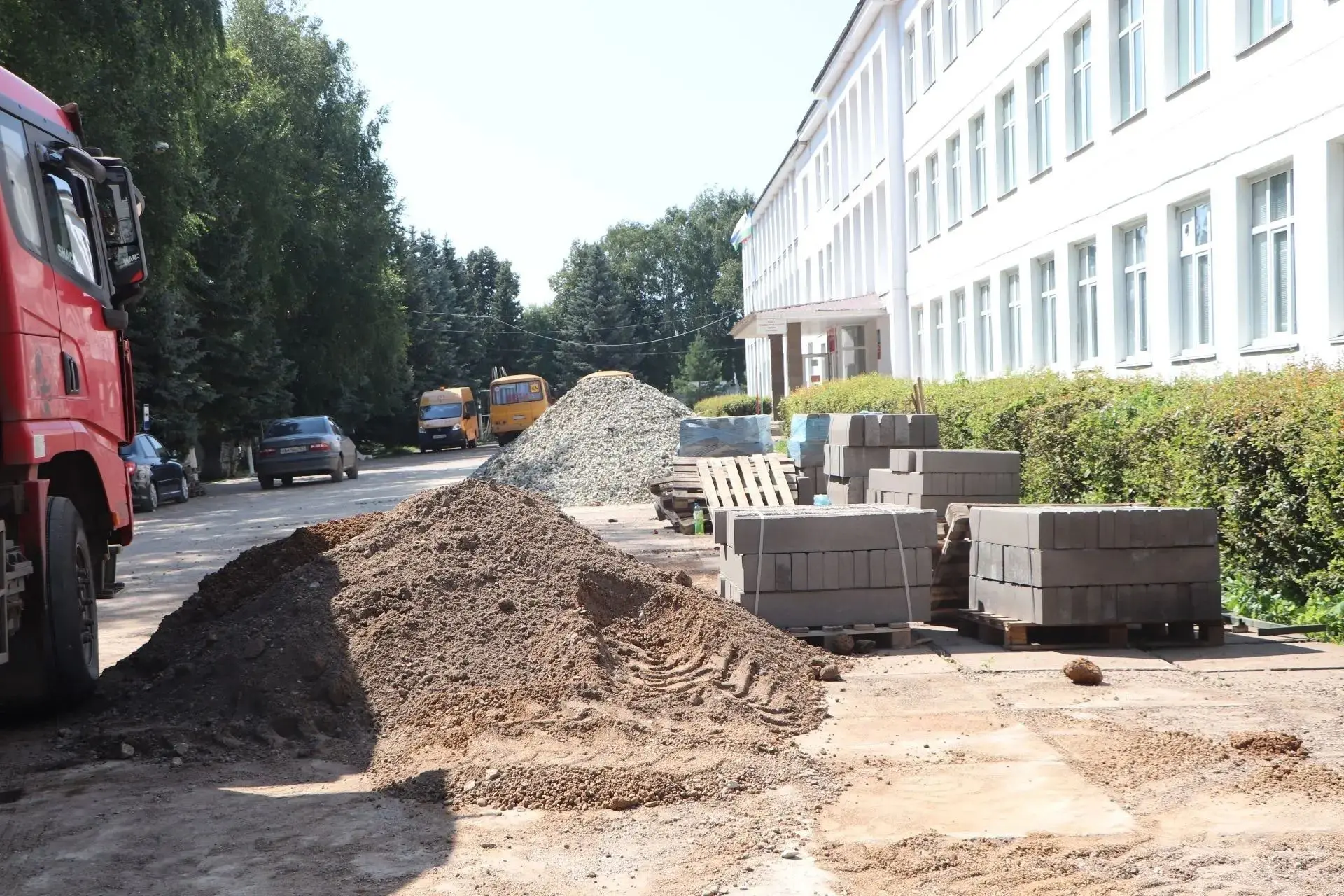 Төзекләндерү эшләре дәвам итә✅                                                                     Ч