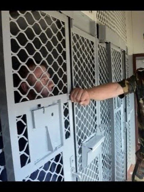 Заключённый застрелил сотрудника ФСИН и ранил ещё троих в поезде Владикавказ — Адлер в ...