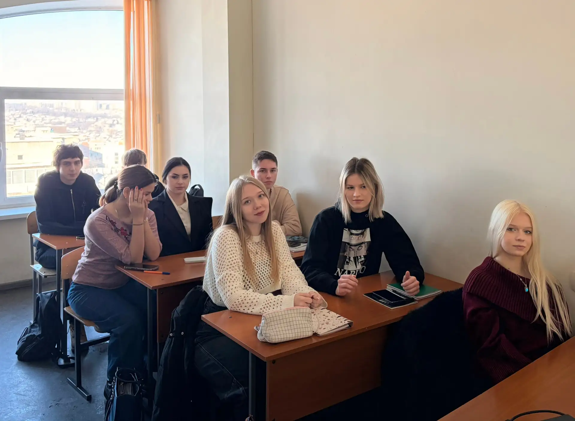 🗳 Молодежная избирательная комиссия Курской области провела игру «Твой выбор» на юридическом факульт