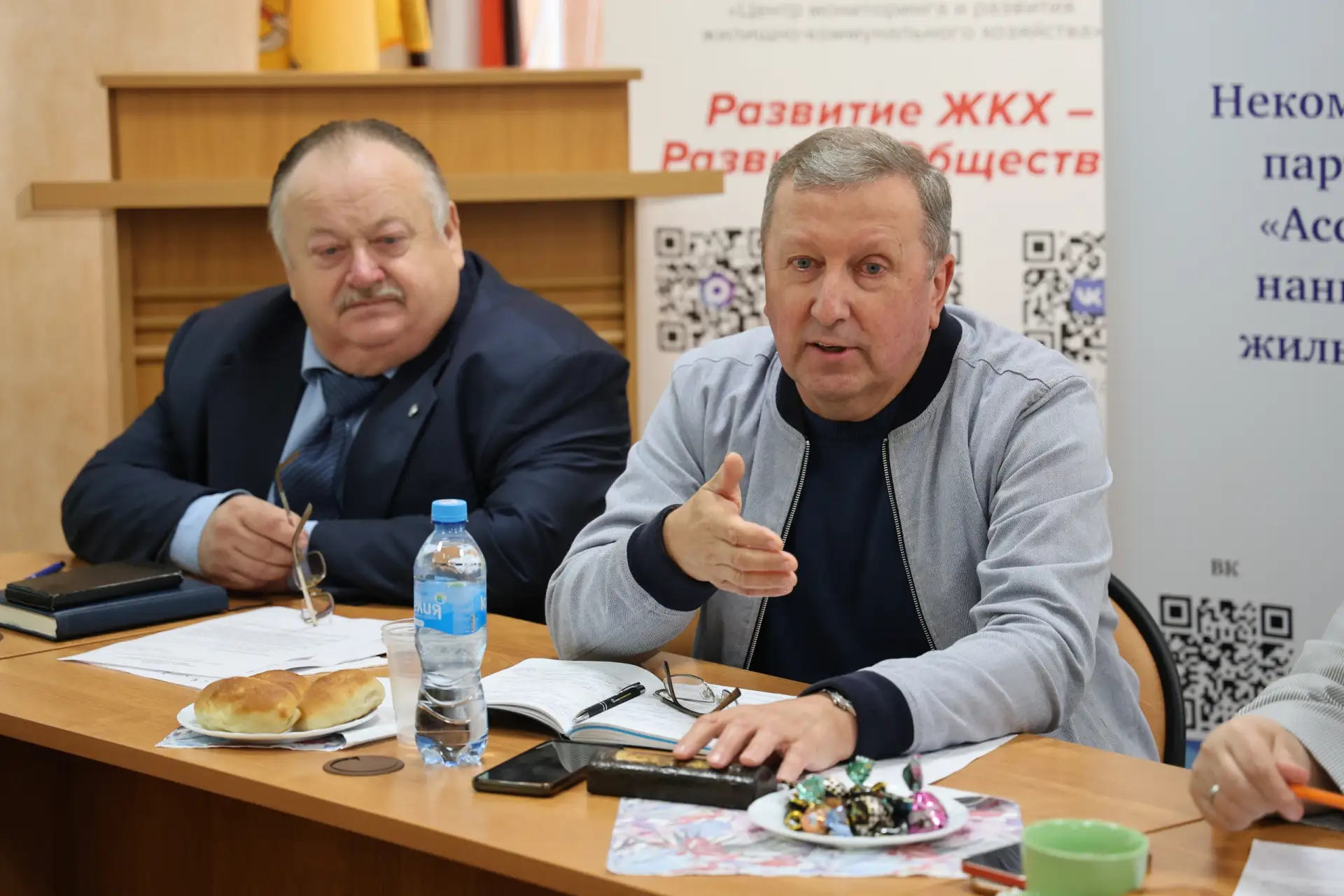 Инициатива снизу всегда работает, если есть грамотная организация.😎