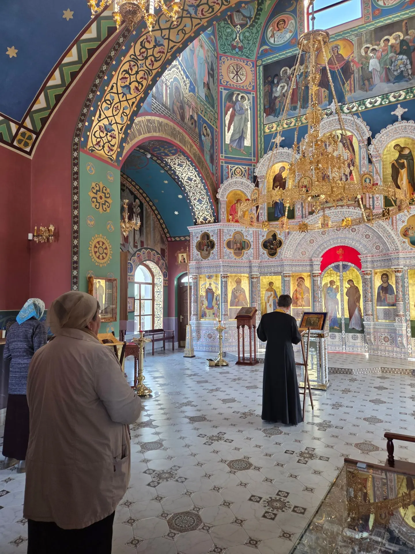 Сегодня в нашем храме был совершён молебен с чтением акафиста святителю Николаю Чудотво...