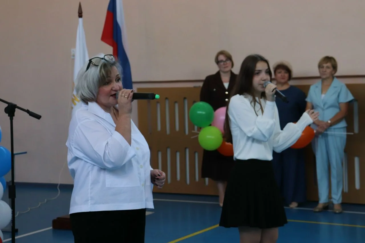 👏«Кажется, ещё недавно мы провожали наших выпускников в большую жизнь, а сегодня прини...