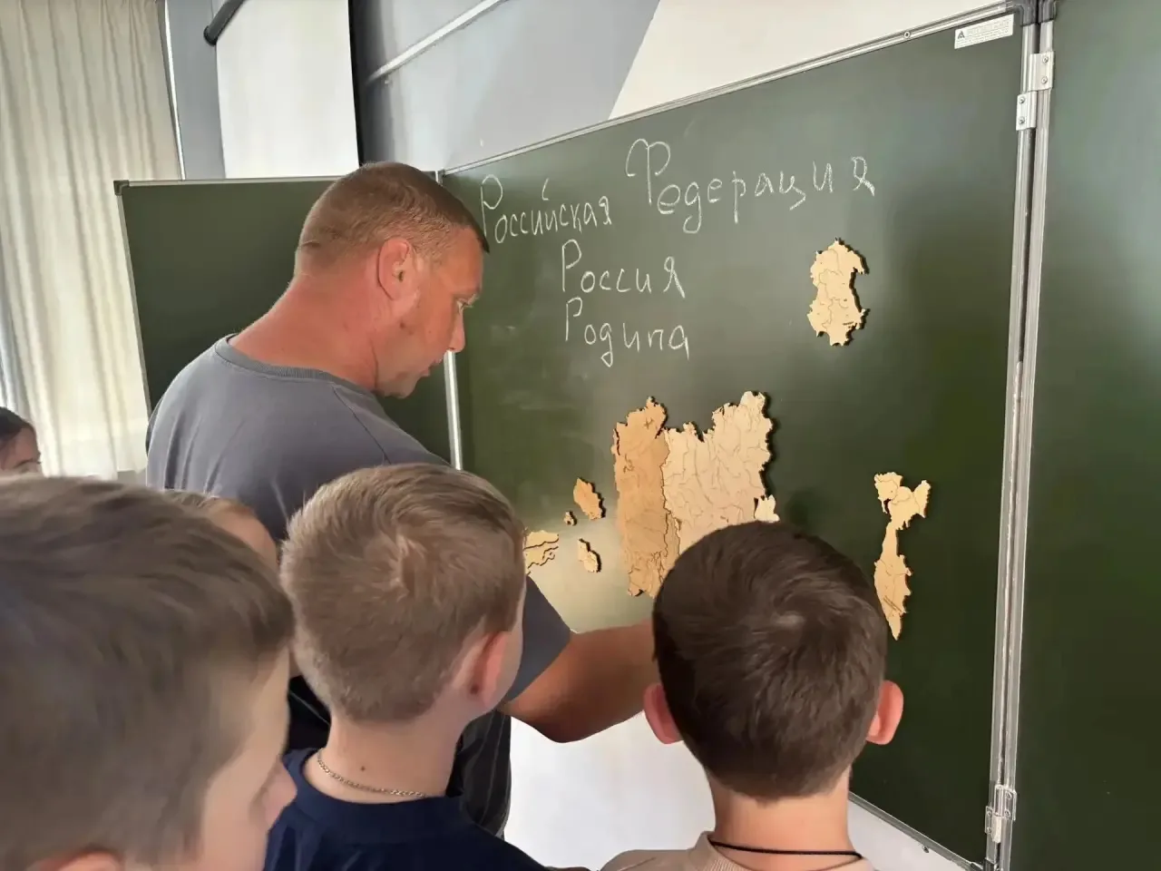 У ребят из лагеря «Искра» (школа имени Виноградова) сегодня был невероятно увлекательны...