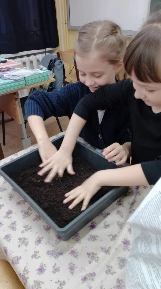 Цветущая школа: готовимся к яркому сезону! 🌸🌼🌺  Весна в нашей школе – это не только звонкие перемены