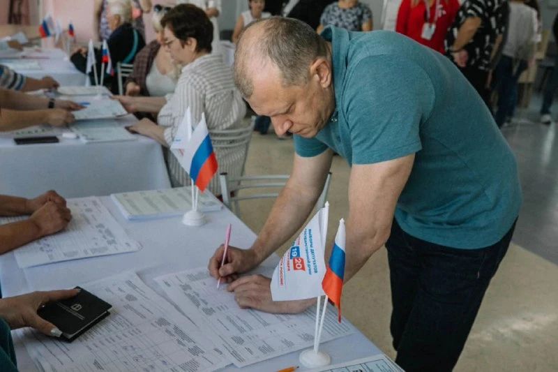 Выполнил свой гражданский долг — проголосовал на выборах в Госдуму. Для нас это историч...