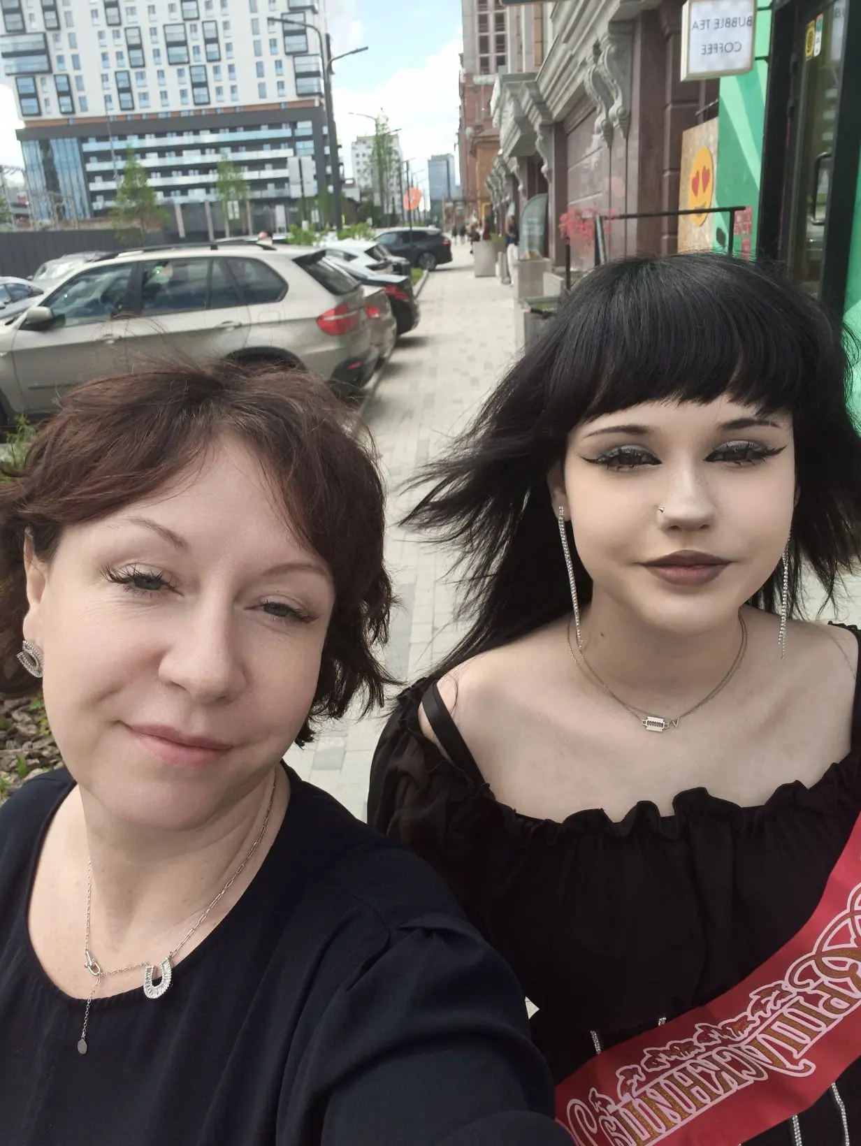 Сегодня у нас последний звонок! В добрый путь моя любимая!