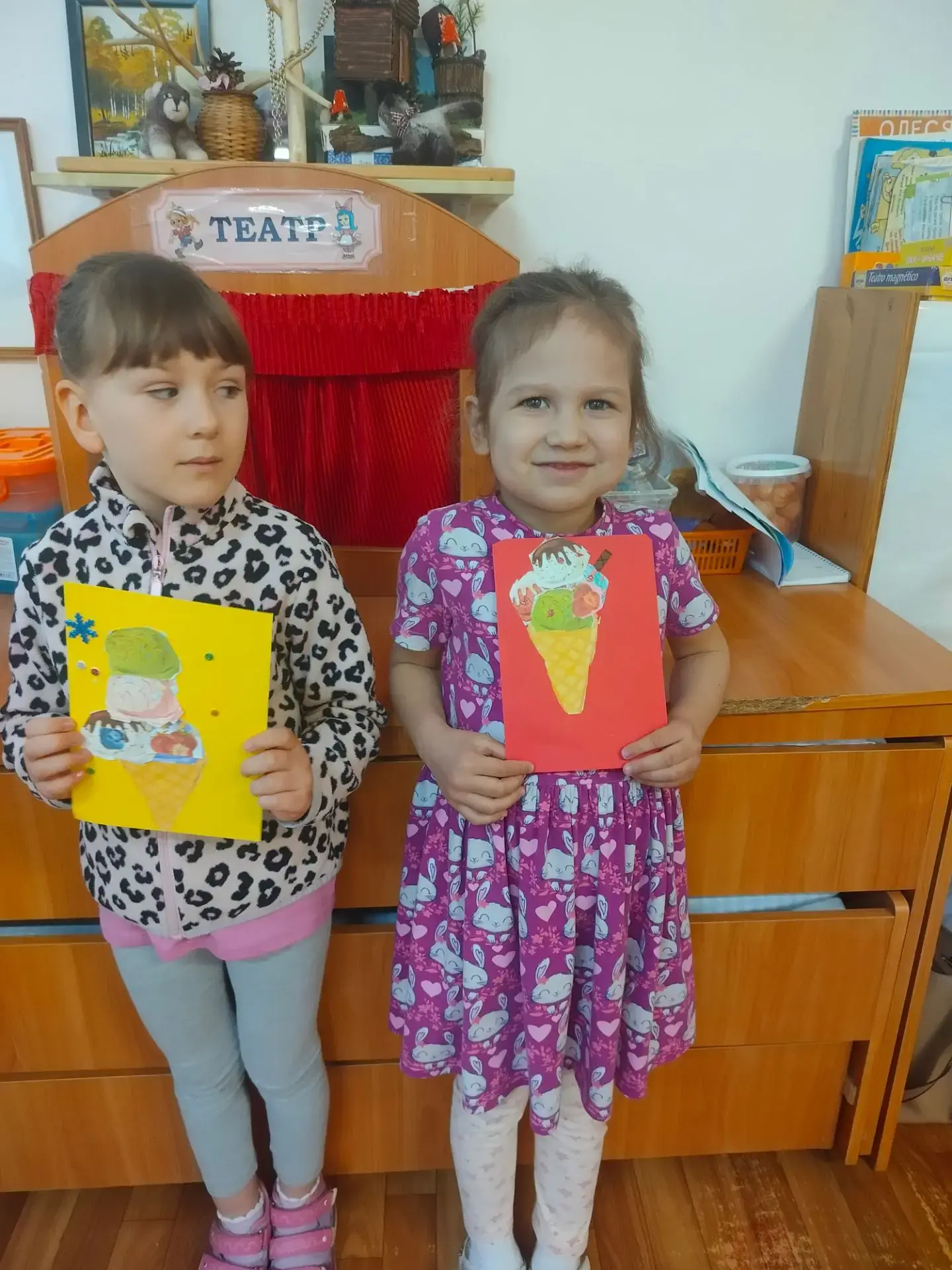 Летнее настроение своими руками!

На занятиях по программе «ОчУмелые ручки» педагоги дополнительного