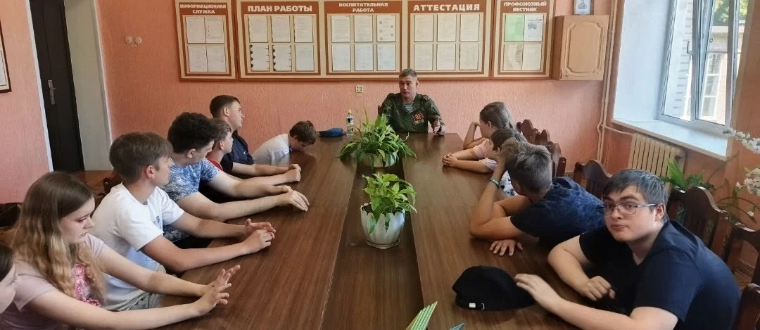 8 июня для воспитанников пришкольного лагеря труда и отдыха "Трудовик", а также для пре...