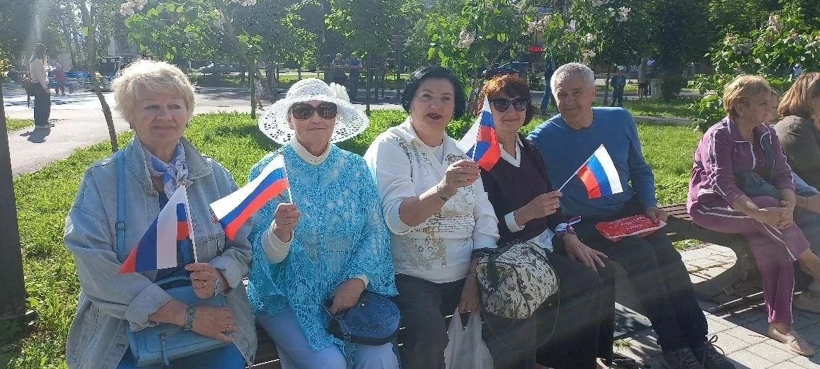 🇷🇺 Получатели социальных услуг геронтологического отделения Каменногорского дома-интерната посетил