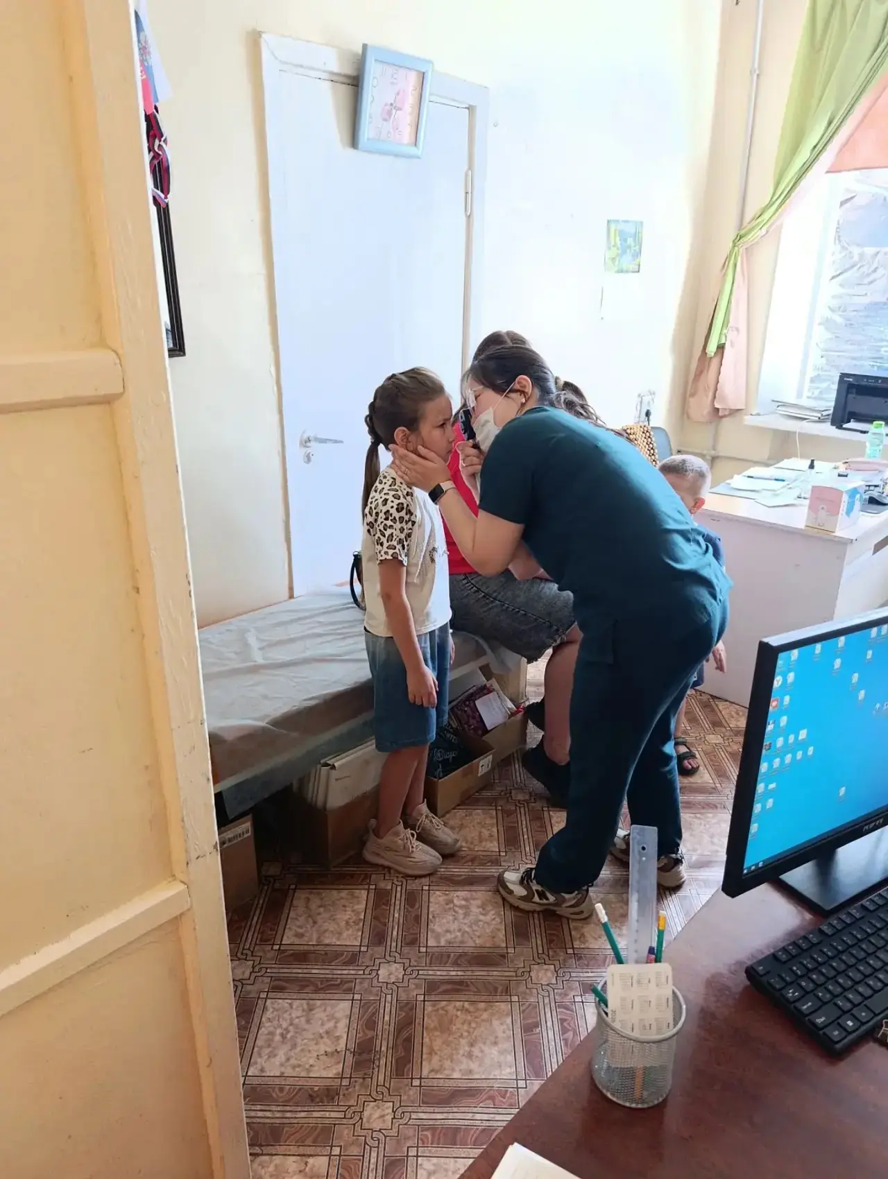 🚑 С начала недели мультидисциплинарная бригада медиков из Калмыкии осмотрела 962 жителя подшефного 
